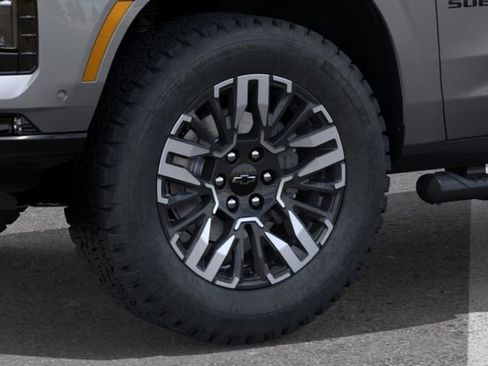 New 2026 Chevrolet Suburban Z71 AWD/4WD image 9