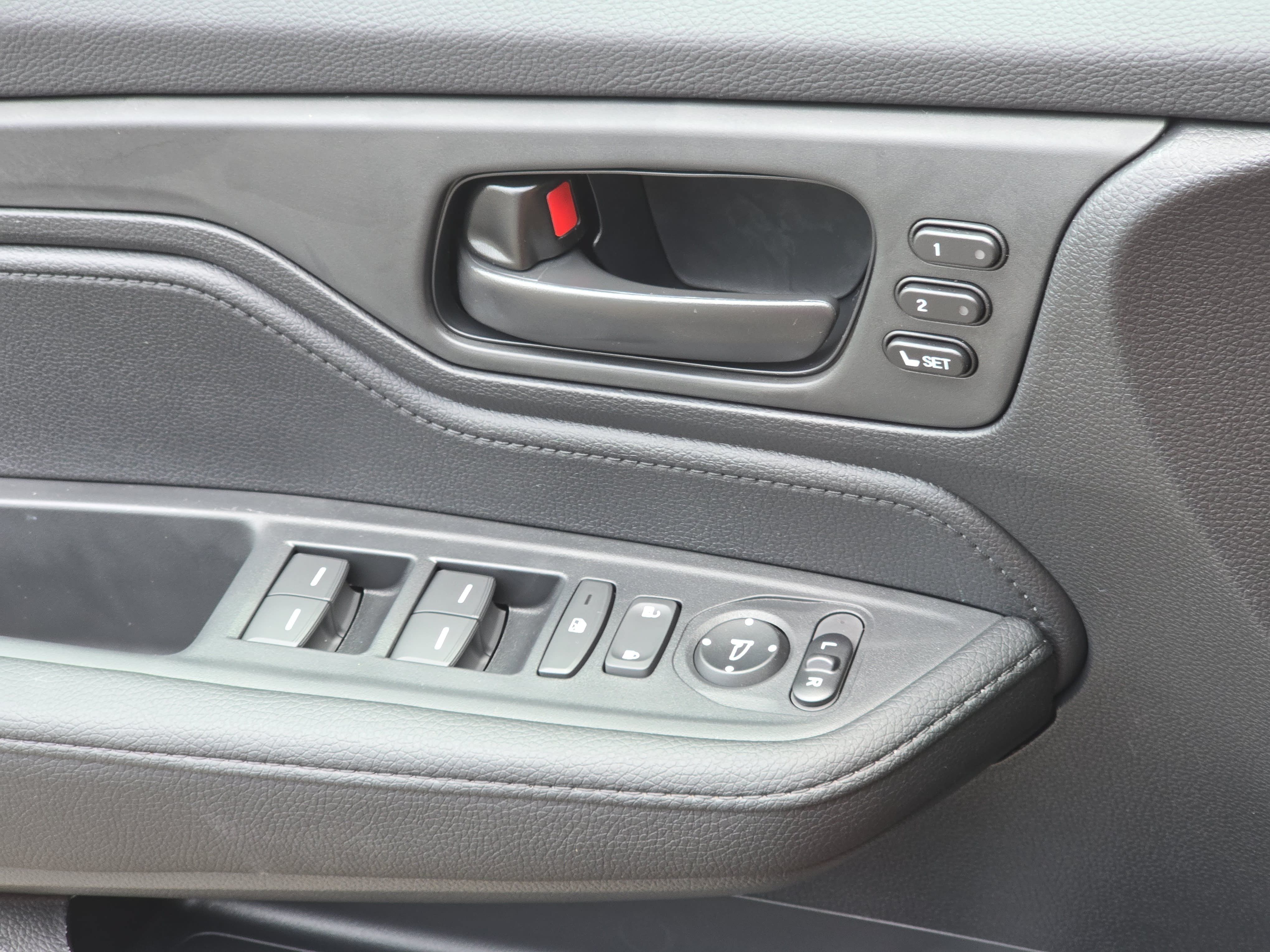 New 2026 Honda Odyssey Sport-L image 30