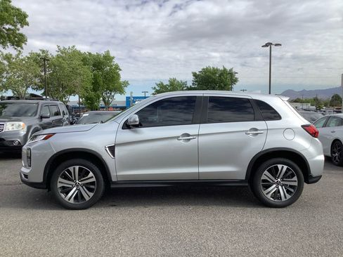 Used 2020 Mitsubishi Outlander Sport SE AWD/4WD image 28