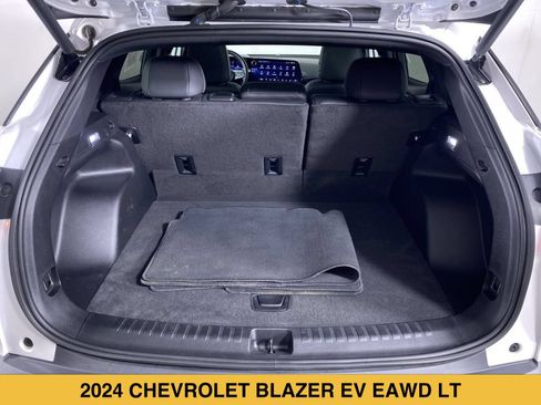 Certified 2024 Chevrolet Blazer EV LT AWD/4WD image 13