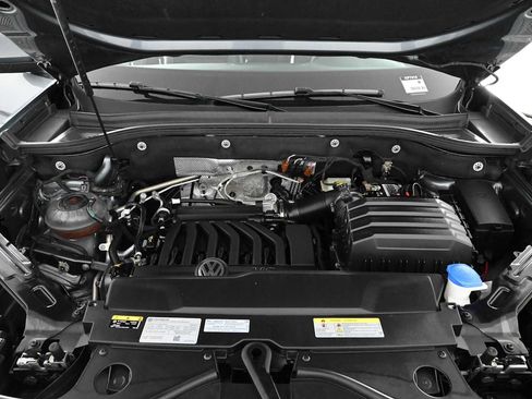 Certified 2023 Volkswagen Atlas SE w/ Panoramic Sunroof Package FWD image 33