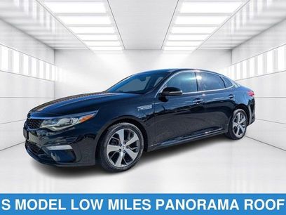 Used 2019 Kia Optima S w/ S Panoramic Sunroof Package