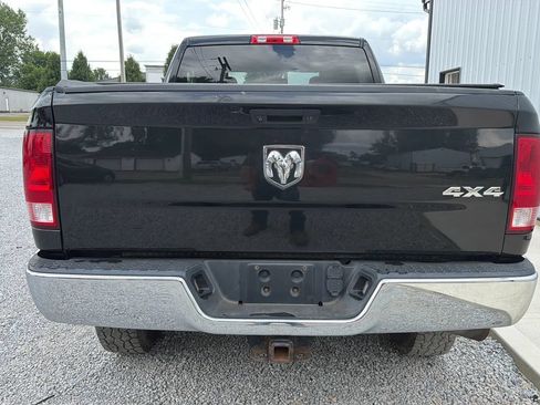 Used 2018 RAM 2500 Tradesman w/ Chrome Appearance Group AWD/4WD image 4