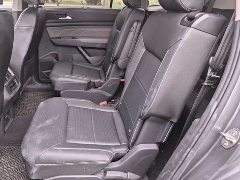 Used 2021 Volkswagen Atlas SEL AWD/4WD image 19