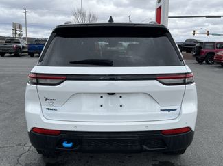Used 2023 Jeep Grand Cherokee Trailhawk AWD/4WD video 3