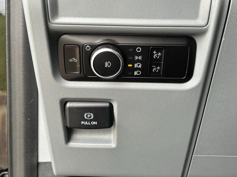 Used 2023 Ford F150 XLT w/ XTR Package image 22