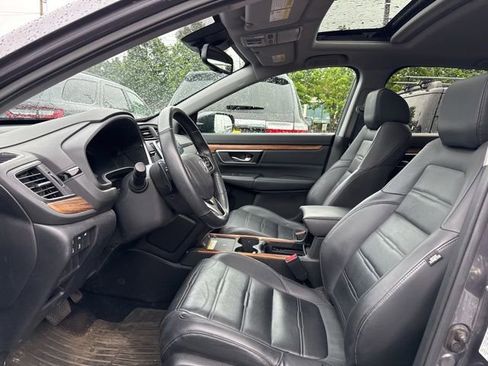 Used 2020 Honda CR-V Touring image 6