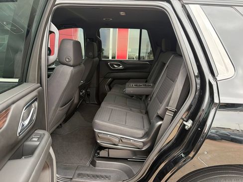 Used 2023 Chevrolet Tahoe LS RWD image 15