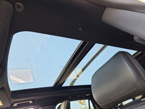 Used 2025 Ford Expedition Tremor image 22