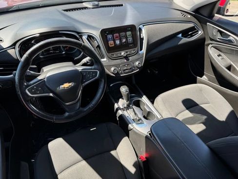 Used 2016 Chevrolet Malibu LT FWD image 6