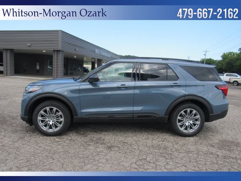 New 2026 Ford Explorer Active w/ Active Comfort Package AWD/4WD image 7