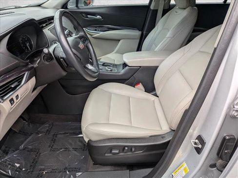 Used 2020 Cadillac XT4 Luxury FWD image 15