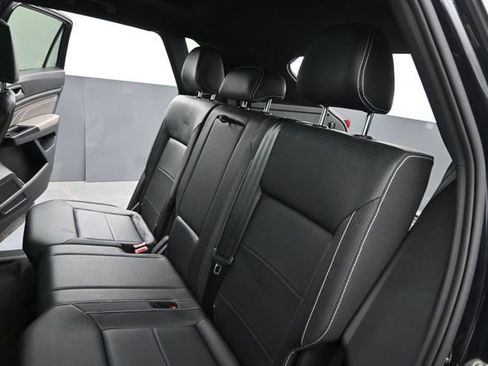 Used 2021 Volkswagen Atlas Cross Sport SEL FWD image 15
