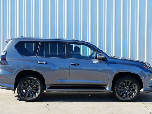 Used 2023 Lexus GX 460 Premium image 54