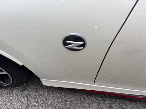 Used 2019 Nissan 370Z NISMO RWD image 38
