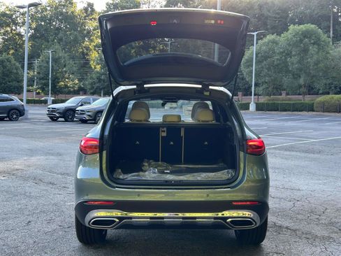 New 2027 Mercedes-Benz GLC 300 image 8