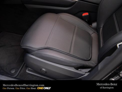 New 2026 Mercedes-Benz GLC 300 4MATIC image 18