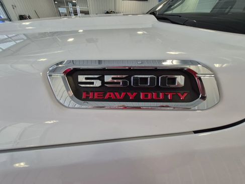 Used 2021 RAM 5500 Tradesman w/ Chrome Appearance Group AWD/4WD image 46