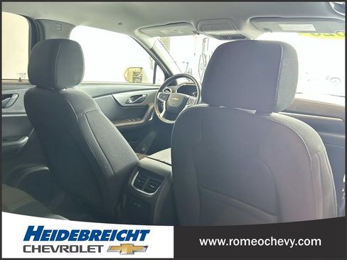Used 2020 Chevrolet Blazer LT AWD/4WD image 32