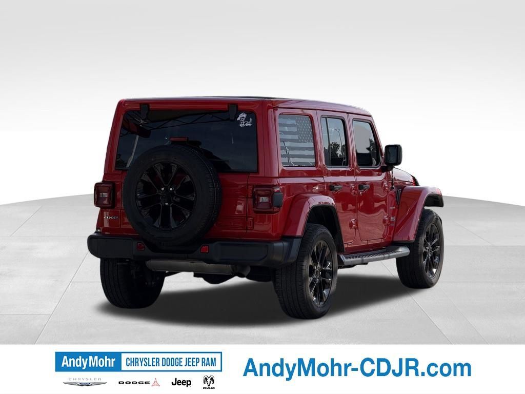 Used 2021 Jeep Wrangler Unlimited Sahara w/ Cold Weather Group AWD/4WD image 8