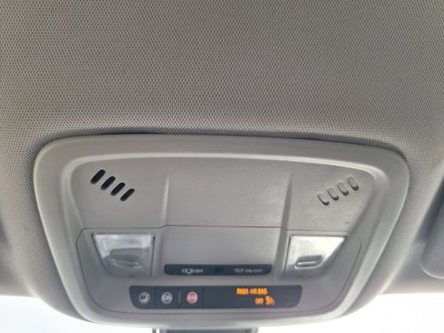 Used 2021 Chevrolet Malibu LT image 18