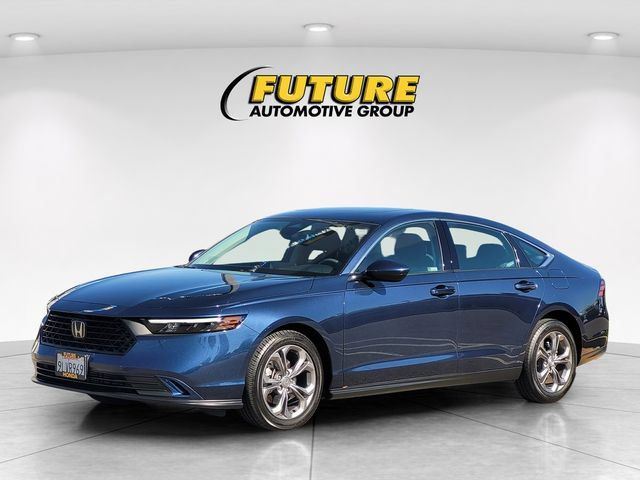 Used 2024 Honda Accord EX image 5