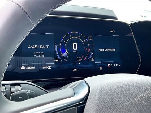 New 2026 Chevrolet Suburban Premier image 21