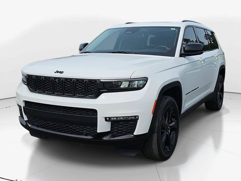 Used 2022 Jeep Grand Cherokee L Limited w/ Luxury Tech Group II AWD/4WD image 7