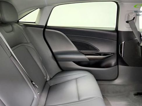 Used 2025 Lucid Air Pure RWD image 39