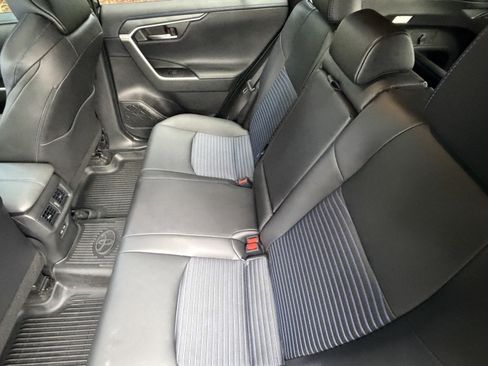 Used 2024 Toyota RAV4 XSE w/ Weather Package AWD/4WD image 31