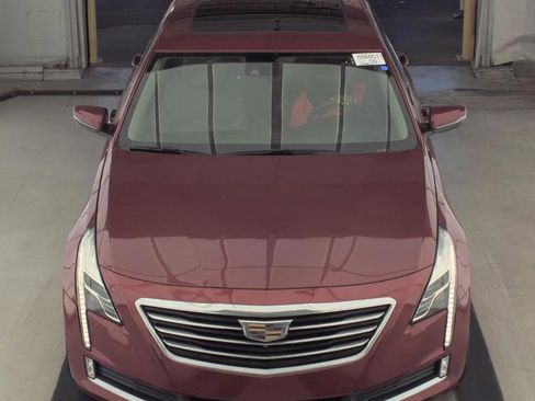 Used 2018 Cadillac CT6 Luxury image 2