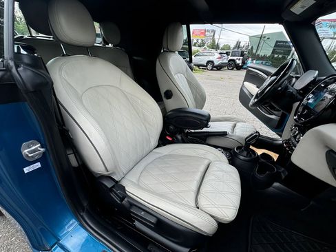Used 2022 MINI Cooper John Cooper Works FWD image 12
