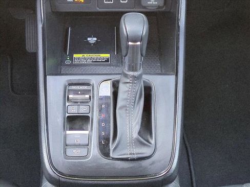 Used 2024 Honda CR-V EX-L image 12