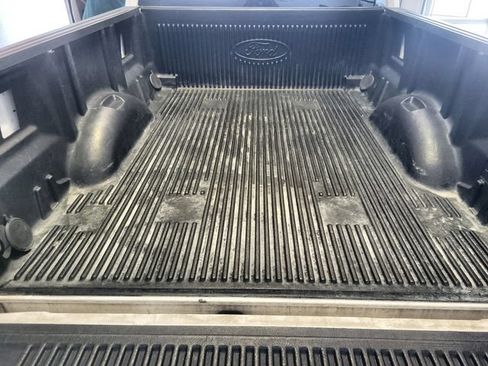 Used 2018 Ford F150 XLT w/ Equipment Group 302A Luxury AWD/4WD image 23