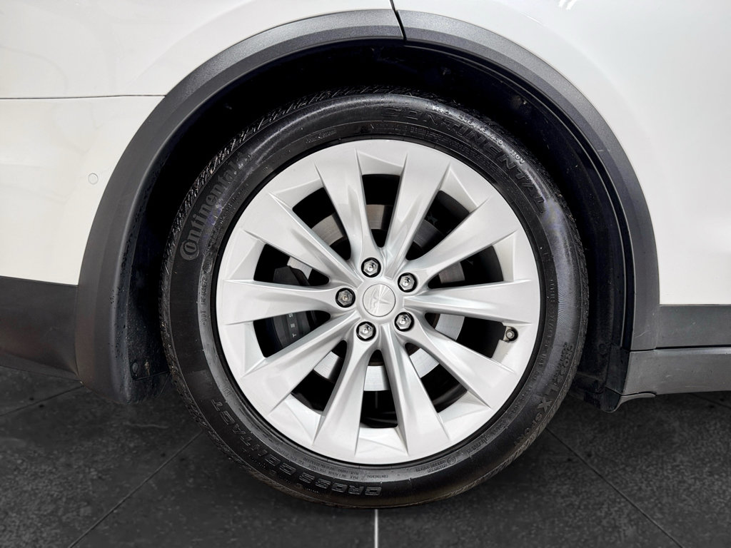 Used 2018 Tesla Model X 75D AWD/4WD image 34