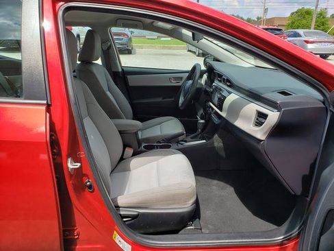 Used 2016 Toyota Corolla LE FWD image 17