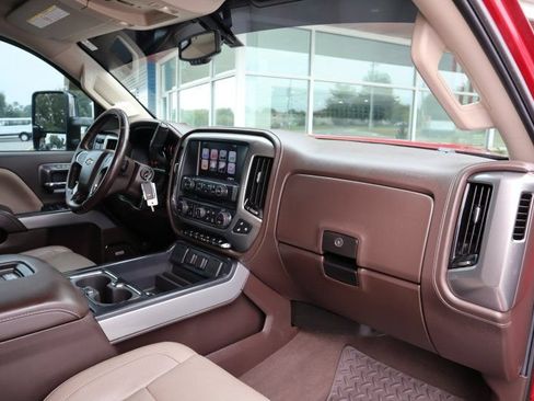 Used 2019 Chevrolet Silverado 3500 LTZ w/ Duramax Plus Package AWD/4WD image 21