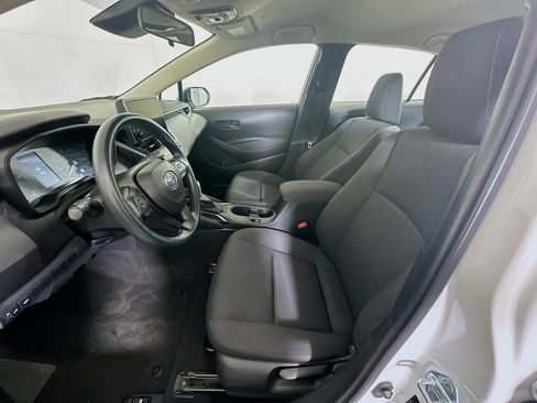 Used 2024 Toyota Corolla LE image 13