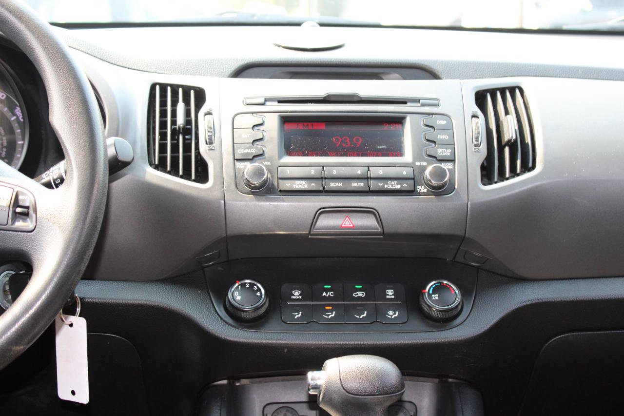 Used 2012 Kia Sportage LX w/ Convenience Pkg FWD image 11