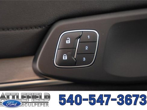 New 2025 Ford Ranger Lariat w/ FX4 Off-Road Package image 40