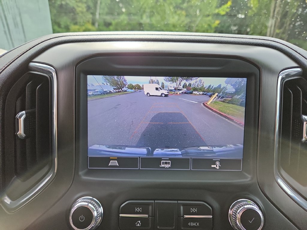 Used 2021 GMC Sierra 1500 AT4 w/ AT4 Preferred Package AWD/4WD image 16