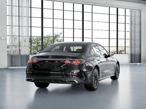 New 2026 Mercedes-Benz E 450 4MATIC Sedan image 23