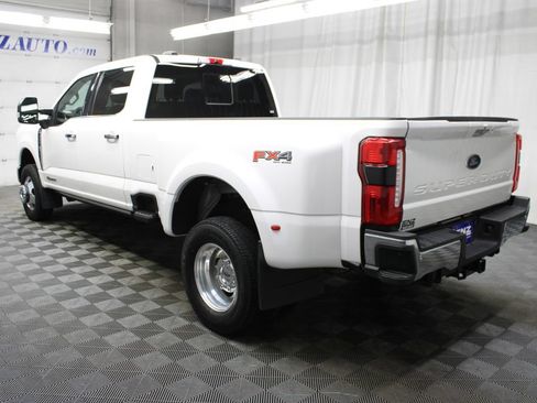 Used 2024 Ford F350 Lariat w/ Lariat Ultimate Package AWD/4WD image 7