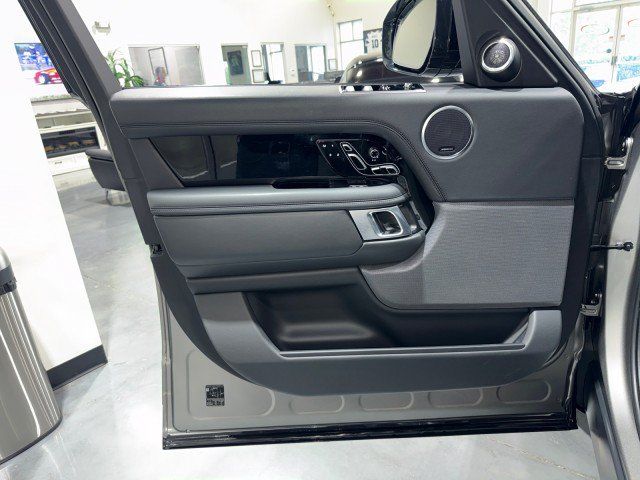Used 2020 Land Rover Range Rover HSE AWD/4WD image 41