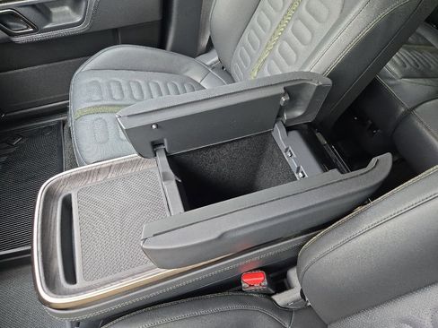 Used 2022 Rivian R1S Launch Edition AWD/4WD image 33