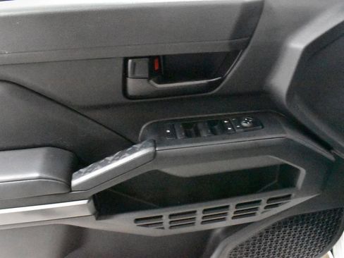 Used 2024 Toyota Tacoma SR5 image 18