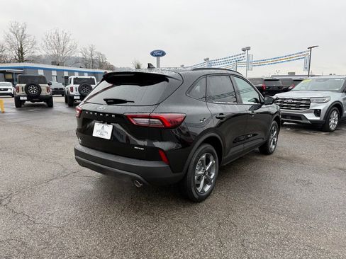 New 2026 Ford Escape ST-Line w/ Cold Weather Package image 8