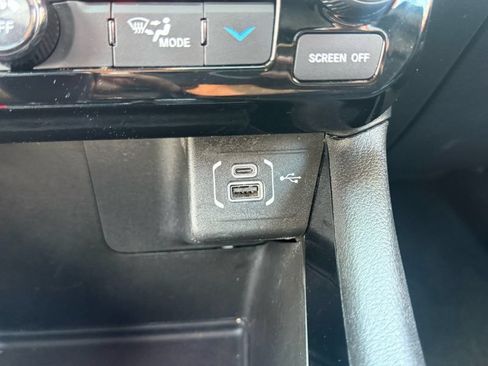 Used 2025 Jeep Compass Trailhawk AWD/4WD image 31