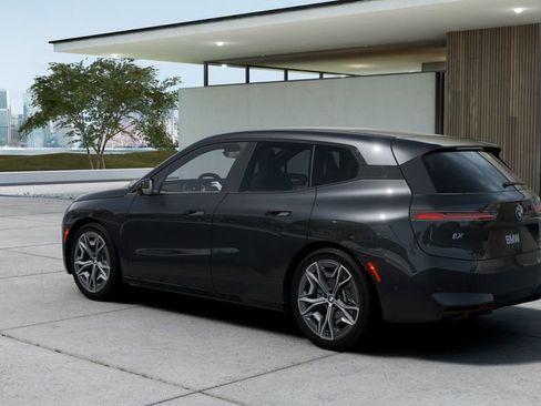 New 2026 BMW iX xDrive45 image 2