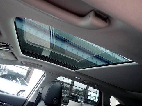 Used 2019 Kia Sorento EX w/ EX Touring Package image 15